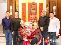 苏州隆格维服饰有限公司